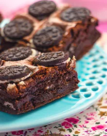 Brownie gourmet com cobertura
